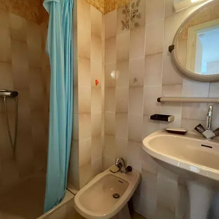 A 2 Pas De La Plage, Parking Et Animaux Admis - Fr-1-225d-142 Apartment *